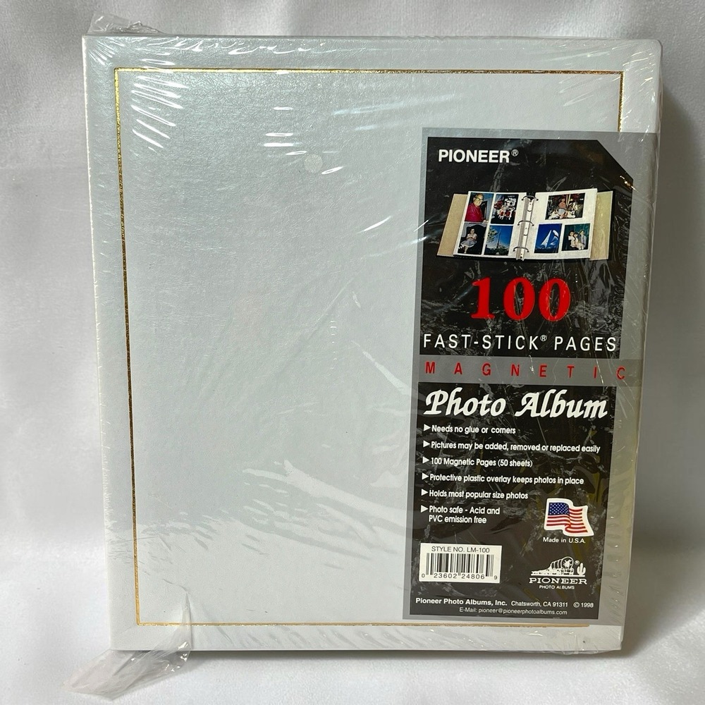 Pioneer Photo Album 100 Magnetic Pages LM-100 White New Old Stock Sealed Vintage